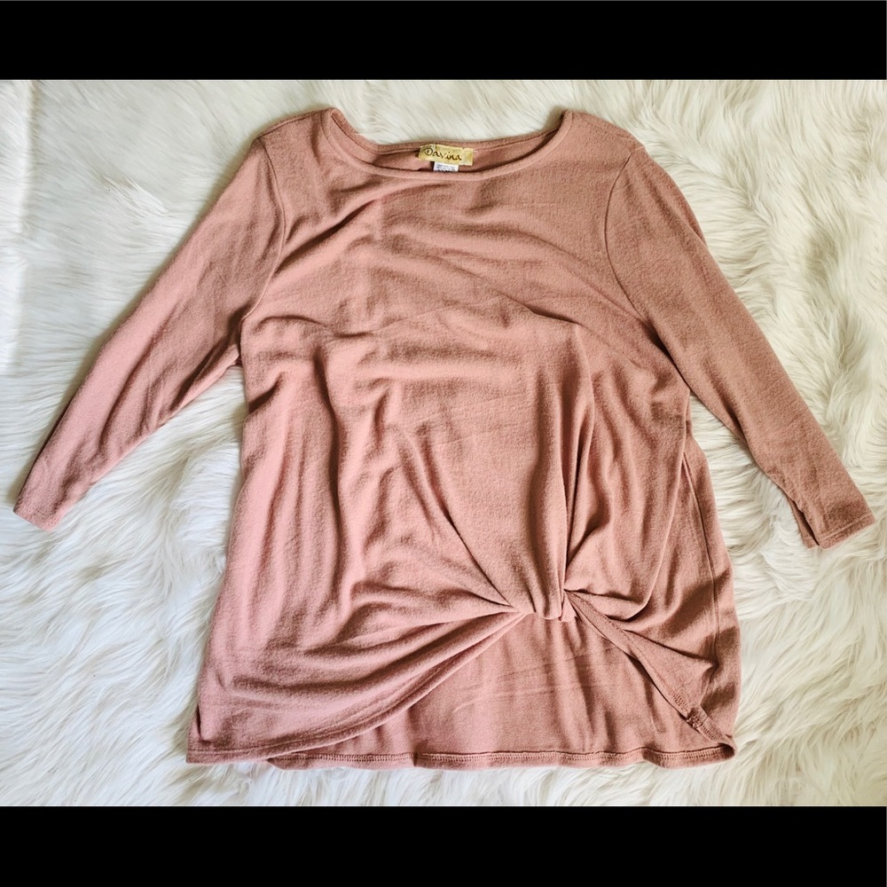 Twisted Knot Top